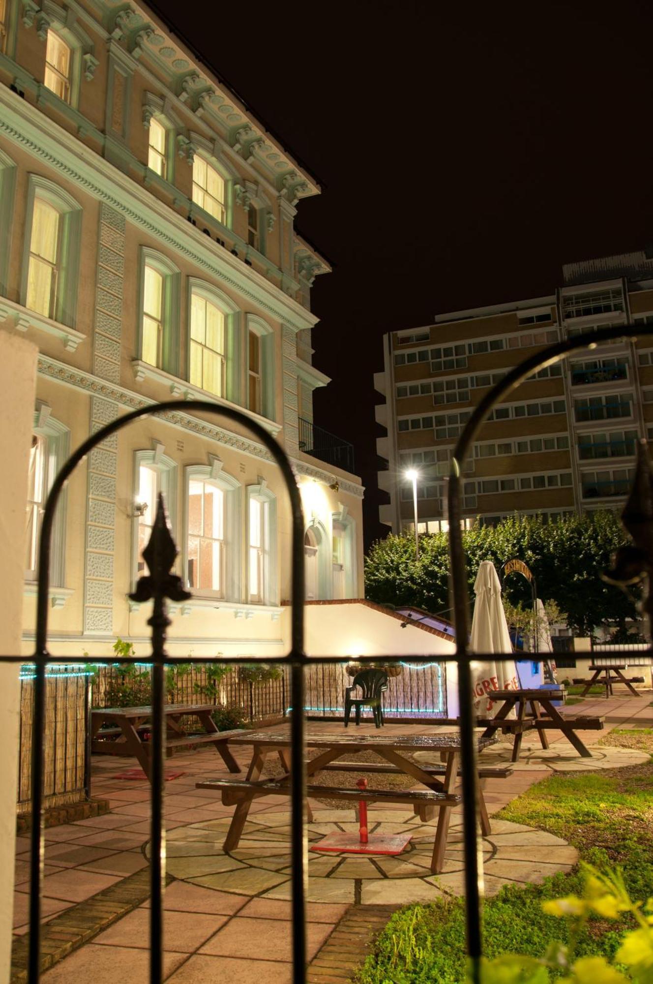 Vernon Guesthouse ايستبورن المظهر الخارجي الصورة