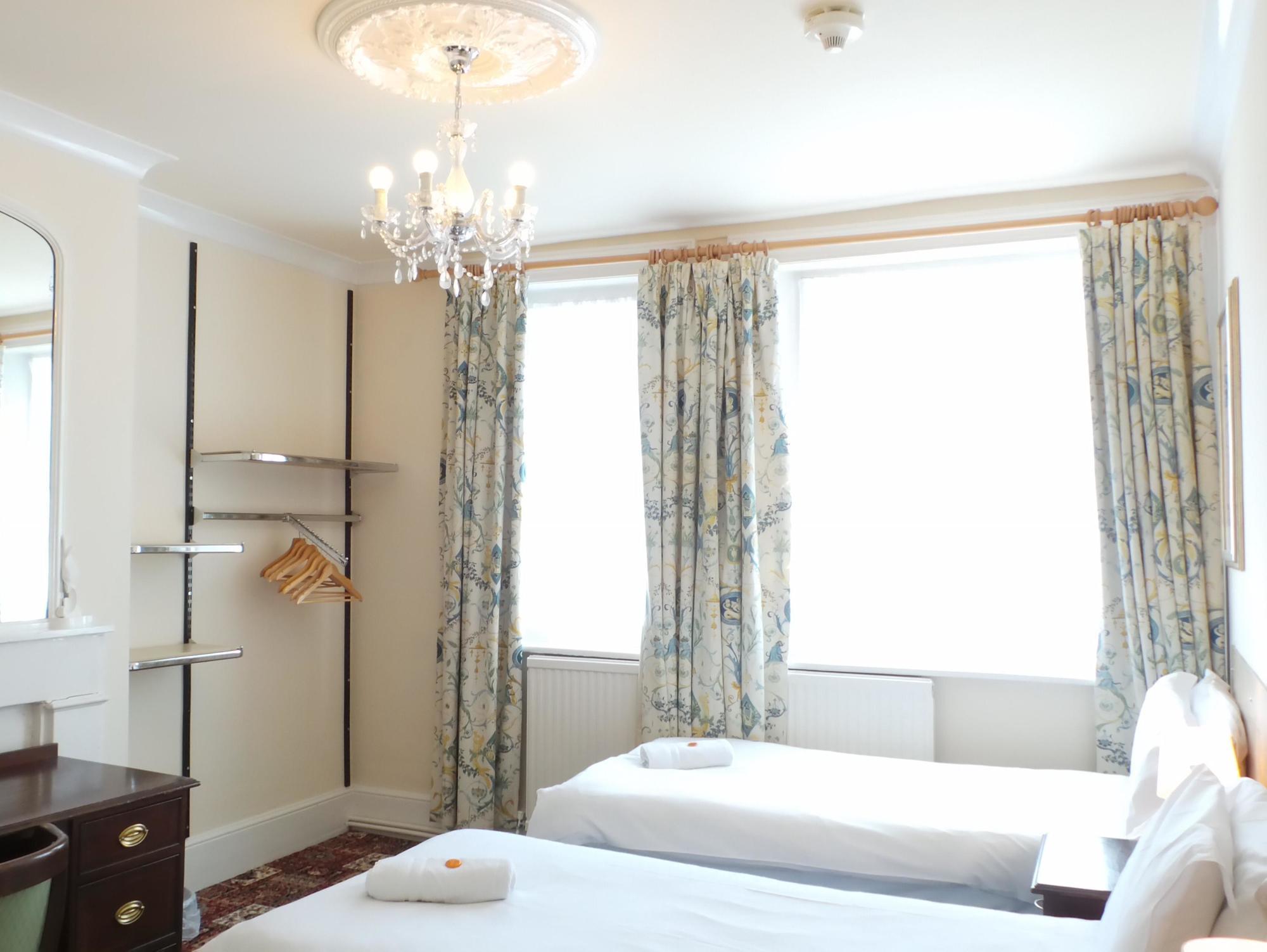 Vernon Guesthouse ايستبورن المظهر الخارجي الصورة